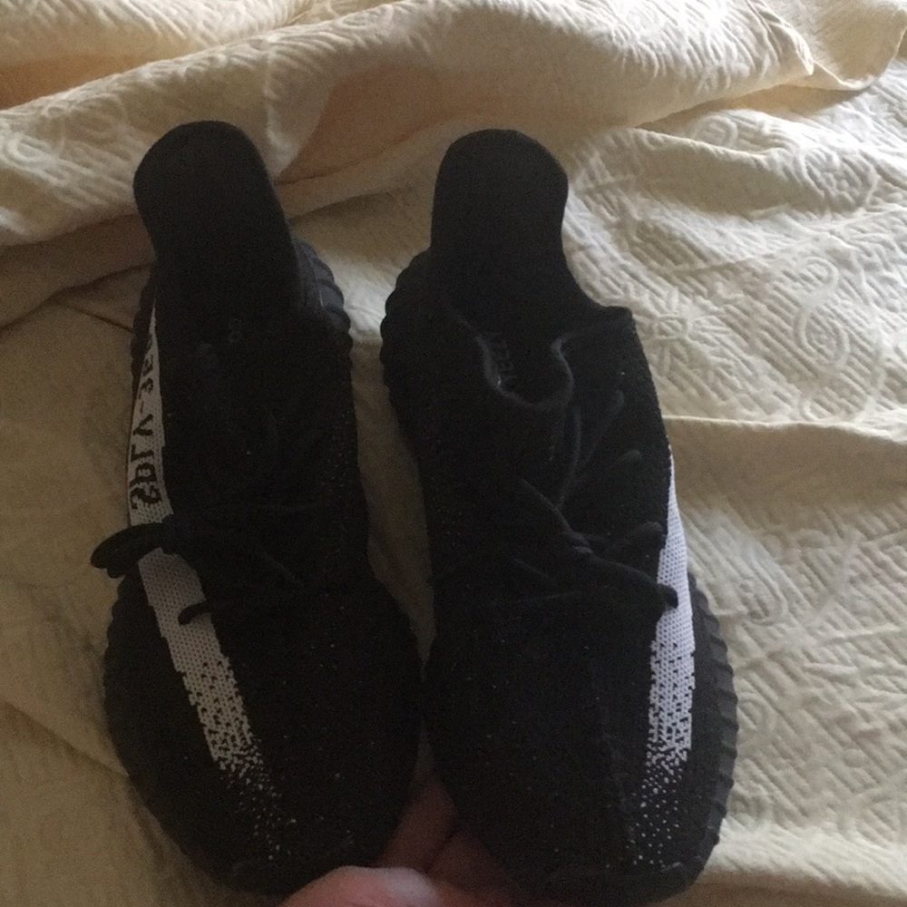 Yeezys 350 boost